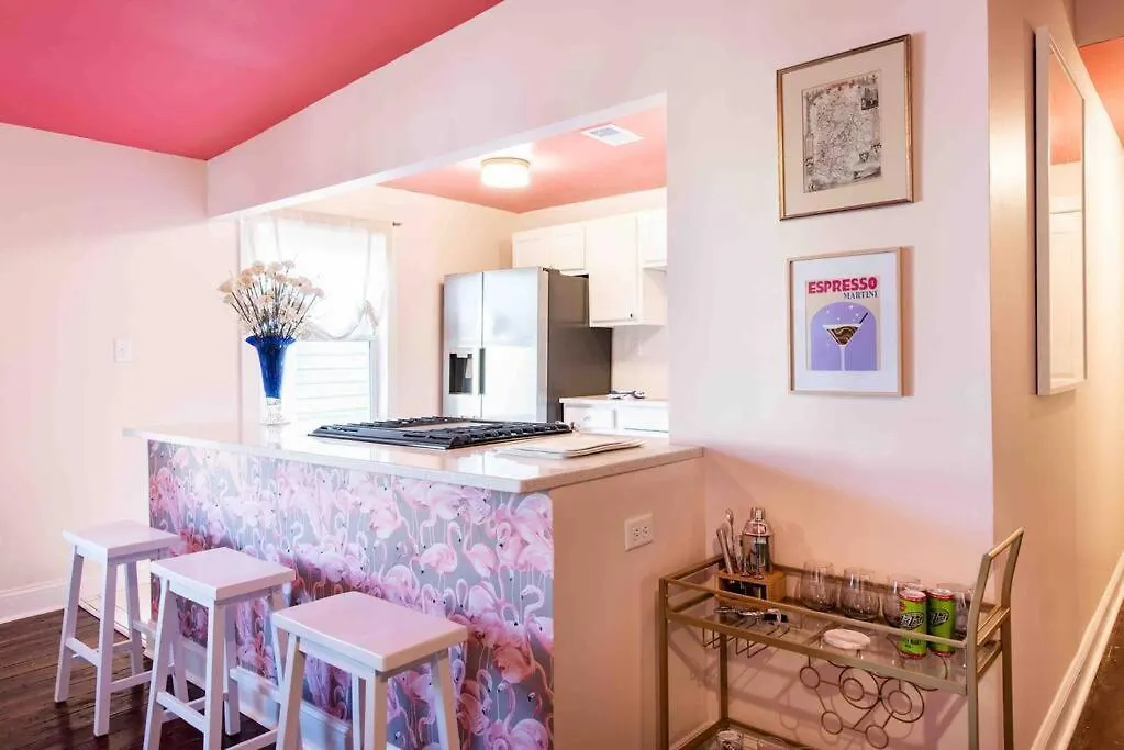 Blush And Bashful Germantown Two Bedroom Apartment Louisville